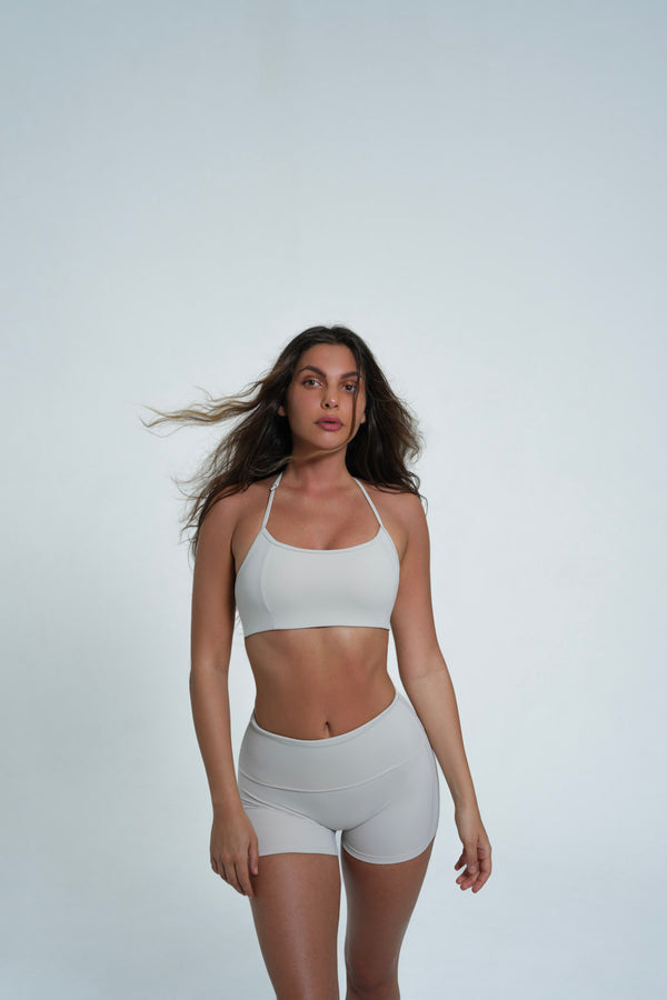 Shorts with belt
